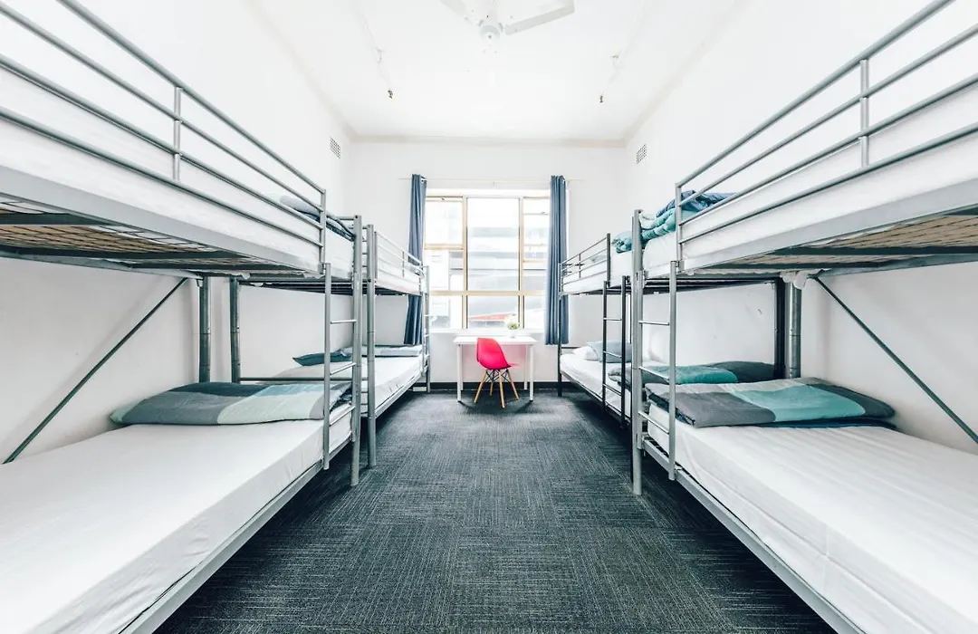 Maze Backpackers - Sydney-1