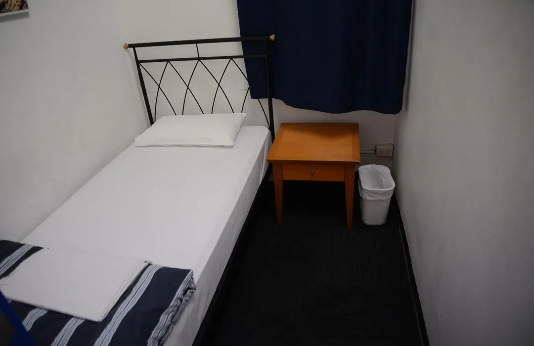 Maze Backpackers - Sydney-1